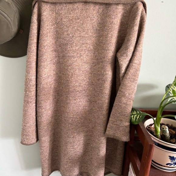 Kenar sweater coat - Picture 2 of 4